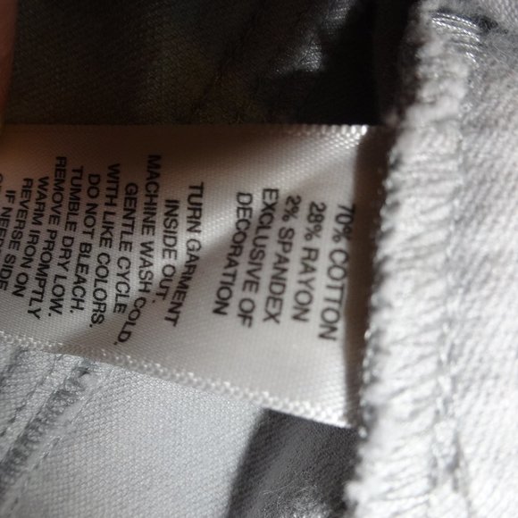 Gorgeous Silver Velvet Blazer Jacket with Details - Picture 5 of 5